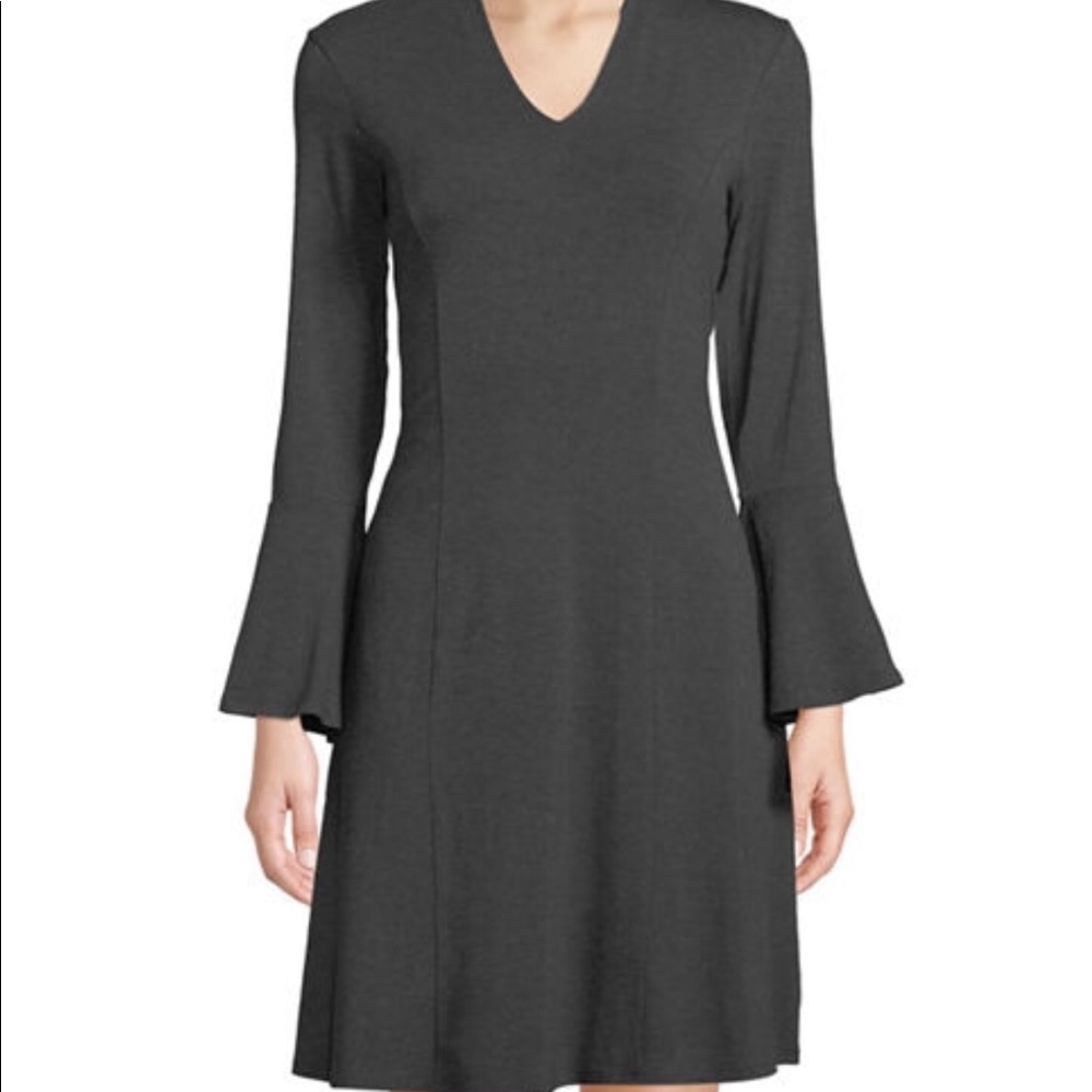 Norman Marcus size 10 bell sleeve front / back tie